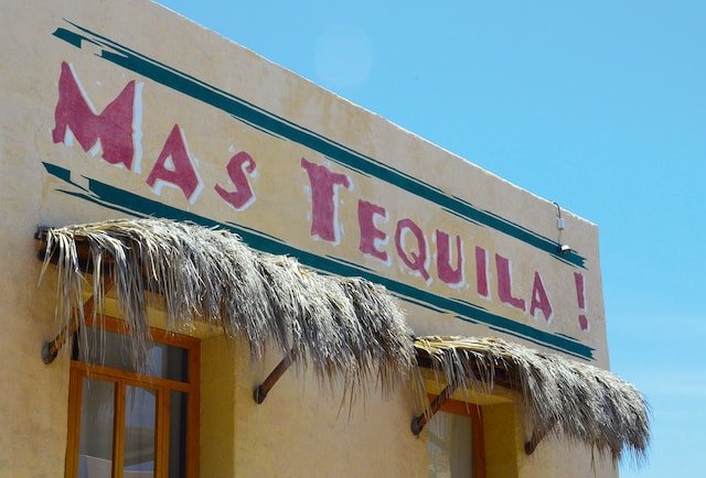 Mexico Legal Drinking Age: Navigating Alcohol Laws